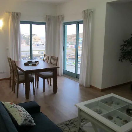 Amm Seaview Marina Apartman *